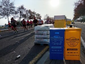 Puntos de reciclaje de residuos en el Medio Maratón y Maratón Valencia.